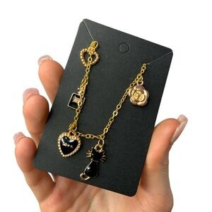 Black cat charm bracelet